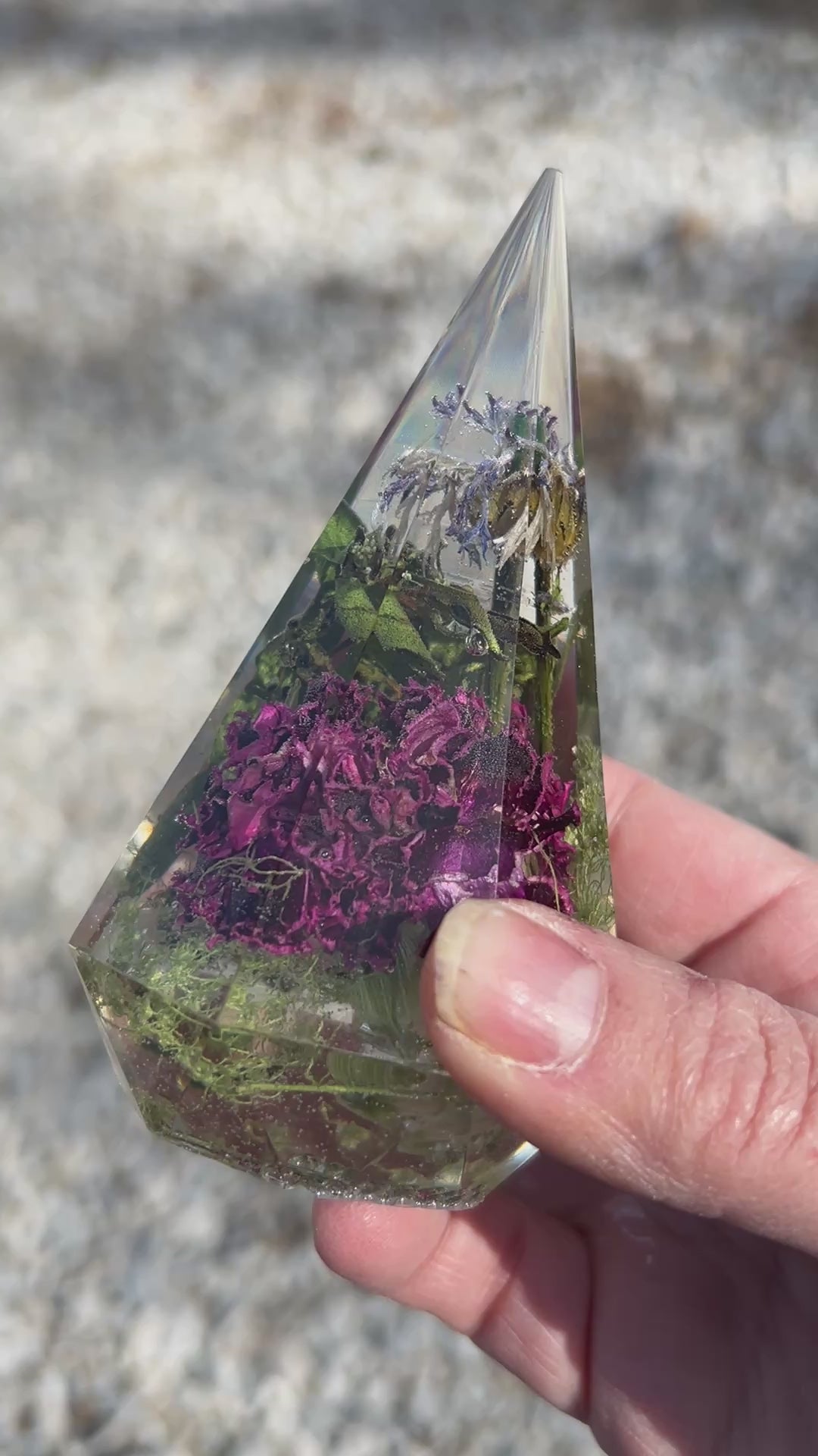 Resin Ring Holder with flowers inside